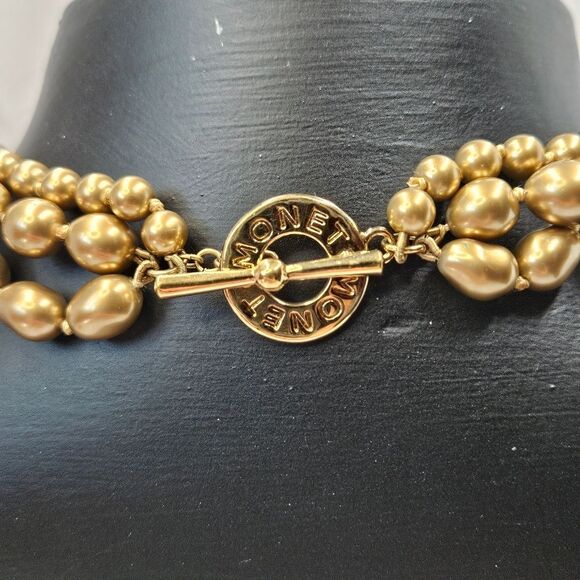 Vintage Monet Triple Strand Toggle Necklace - Champagne - Picture 5 of 7